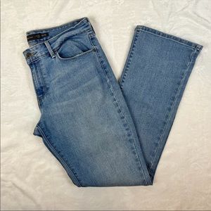 Levi’s Demi Curve Mid-Rise Bootcut Light Wash Denim Jeans - US Size 12